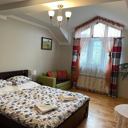Pod Dzika Roza Apartment Baligrod Exterior photo